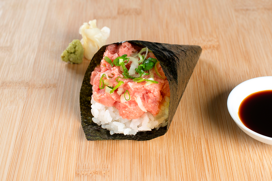 Negitoro Hand Roll - Seaweed*