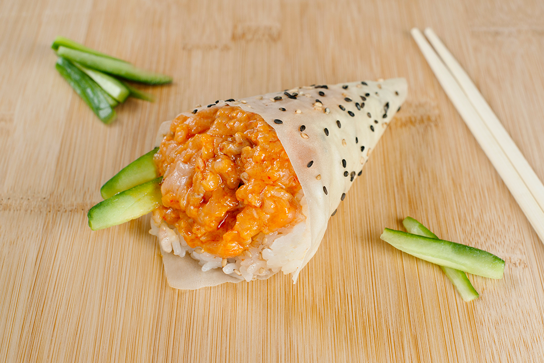 Spicy Salmon Hand Roll - Soy Paper*