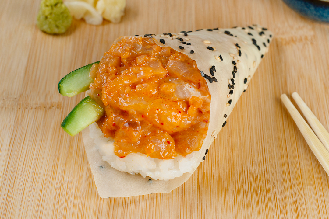 Spicy Yellowtail Hand Roll - Soy Paper*